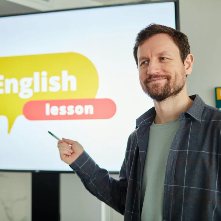 Professor de Inglês Microcamp - Curso de inglês em curitiba